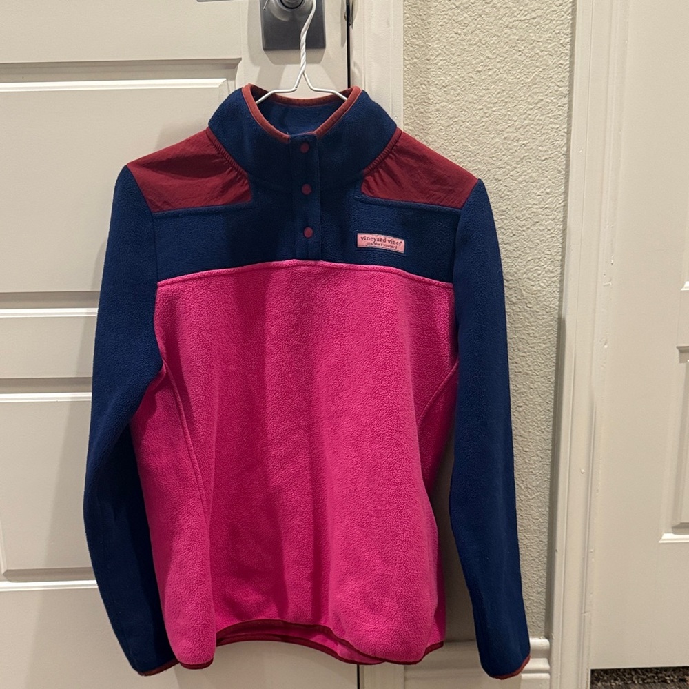 Vineyard Vines Navy, Red and Pink Fleece Pullover